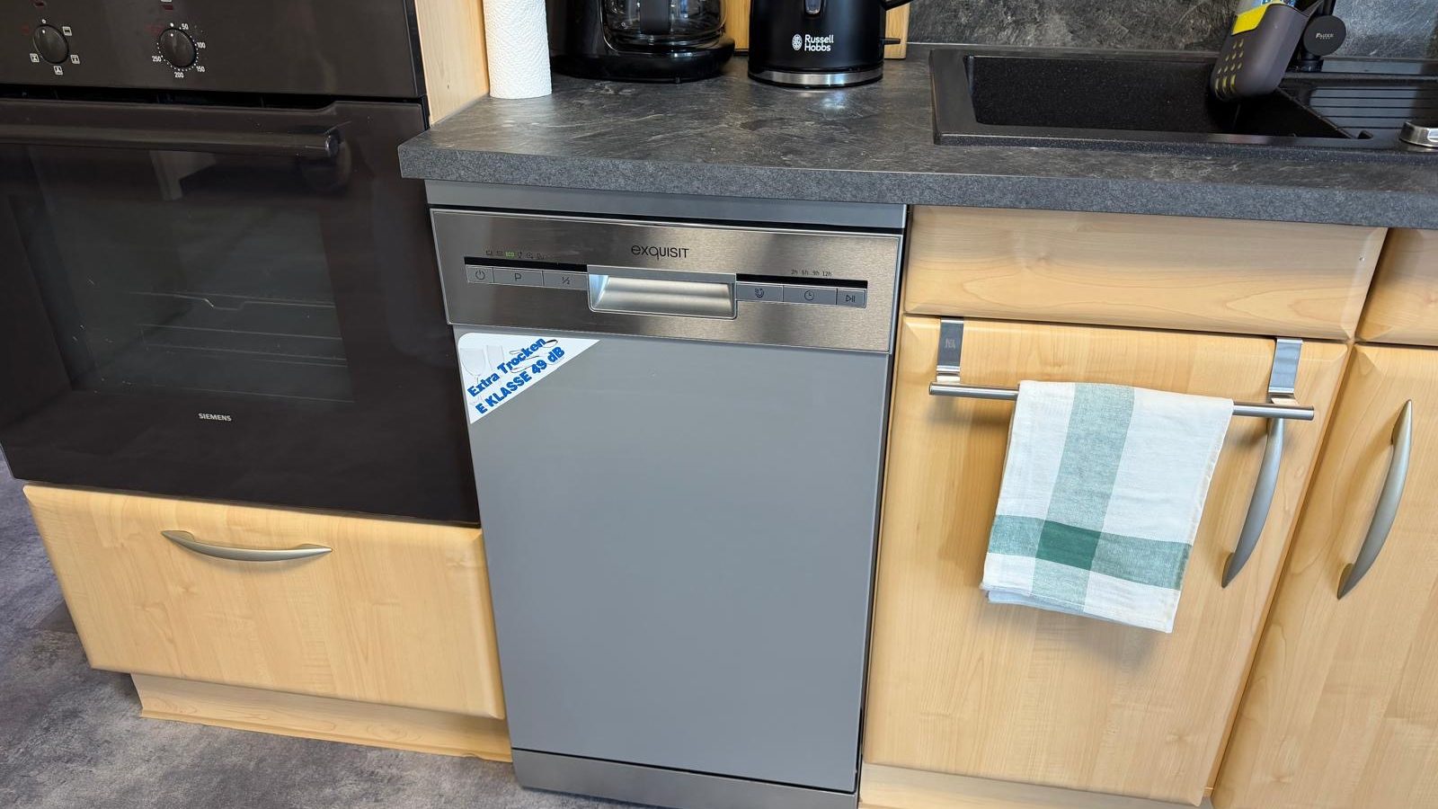 Spülmaschine Ferienwohnung Delphin Heeder See moderne Küche