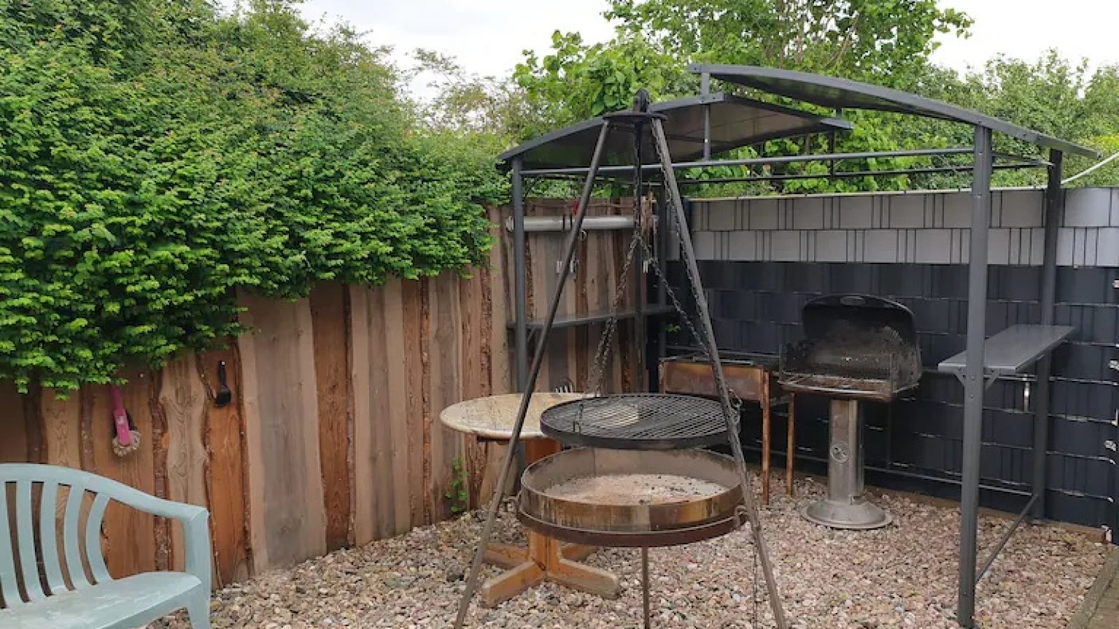 Ferienhaus Heede Grillplatz